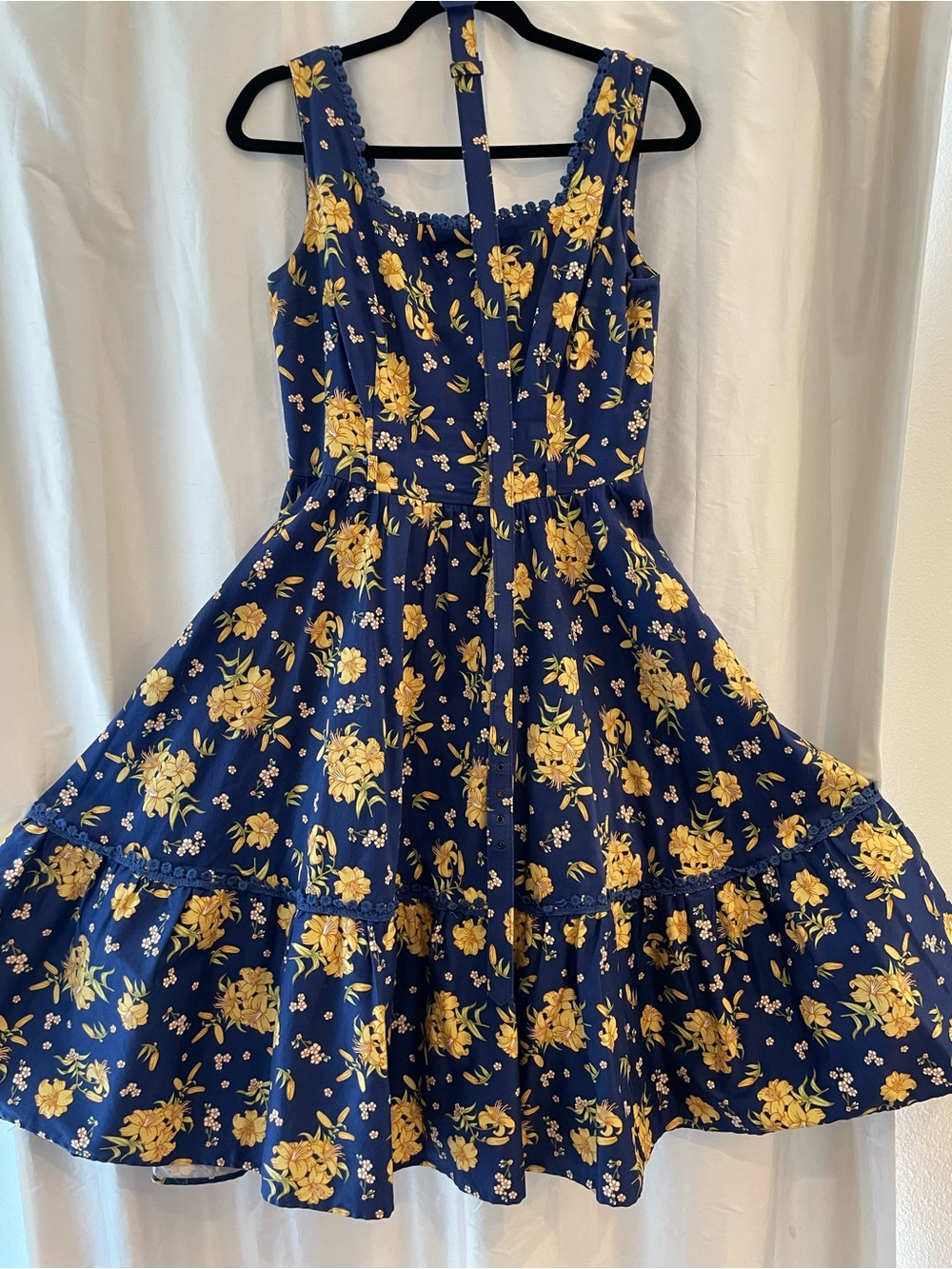 Unique Vintage dress with belt
